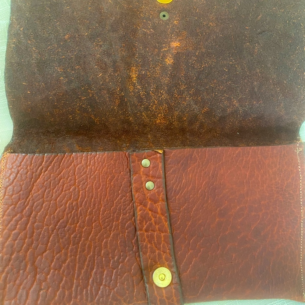 Natural finished, handmade genuine brown leather clutch - Picture 3 of 6